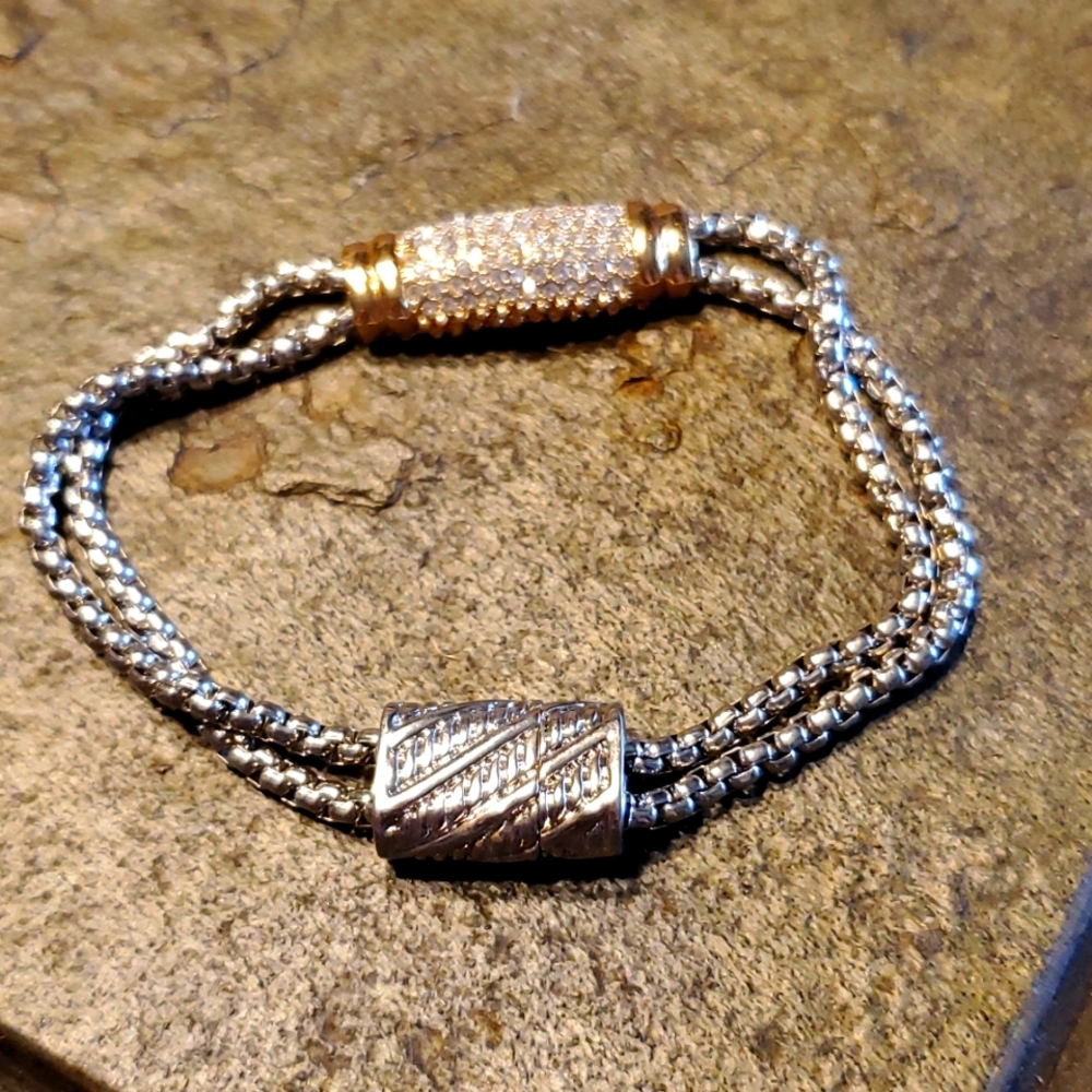 Blingy Magnet 🧲 Bracelet